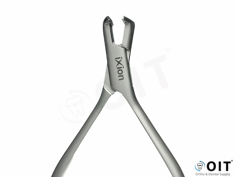 Distal-end cutter, safety hold (norm)