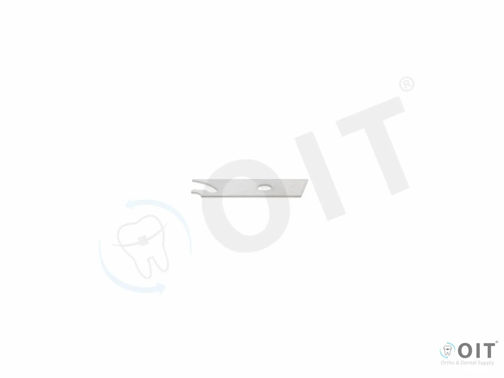 Cap remover replaceable tip